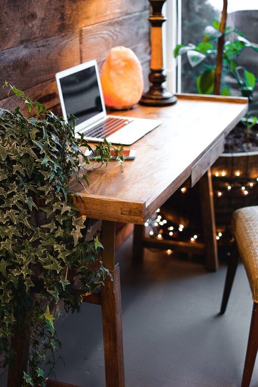 Tips for Creating a Cozy and Functional Home Workspace